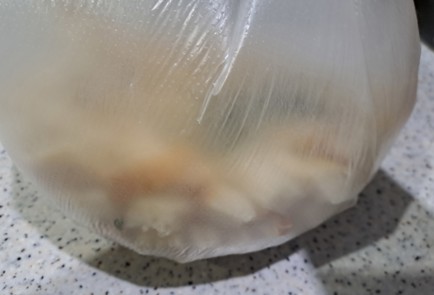 Фото шага рецепта Сухарики из белого батона с твердым сыром запеченные в духовке 188245 шаг 6