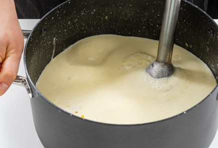 Фото шага рецепта Суп Четыре сыра 175463 шаг 11  