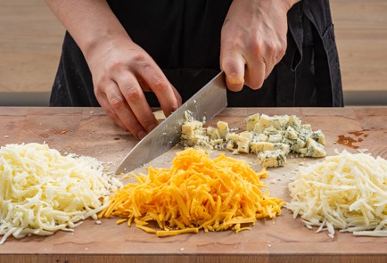 Фото шага рецепта Суп Четыре сыра 175463 шаг 9  