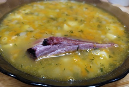 Фото шага рецепта Суп из чечевицы с копчеными ребрышками 188945 шаг 10  