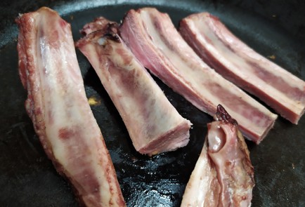 Фото шага рецепта Суп из чечевицы с копчеными ребрышками 188945 шаг 8  