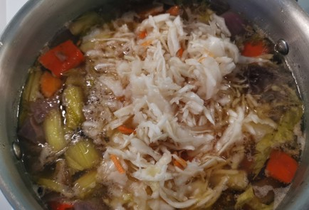 Фото шага рецепта Суп из говядины и квашеной капусты 176221 шаг 10  