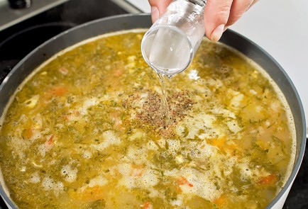 Фото шага рецепта Суп из красной рыбы с яблоками 30305 шаг 7  