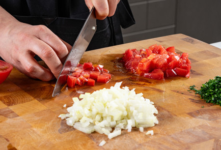 Фото шага рецепта Суп из остатков с праздничного стола 191068 шаг 2  