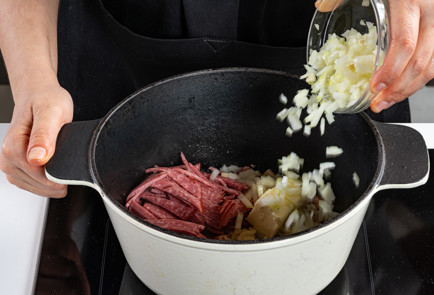 Фото шага рецепта Суп из остатков с праздничного стола 191068 шаг 5  