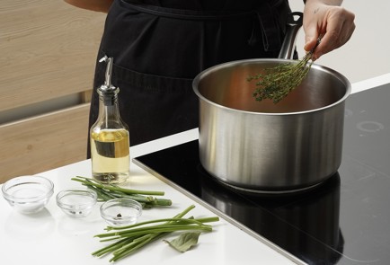 Фото шага рецепта Суп из сладкого перца с печеным чесноком 152996 шаг 6  