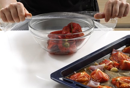 Фото шага рецепта Суп из сладкого перца с печеным чесноком 152996 шаг 9  