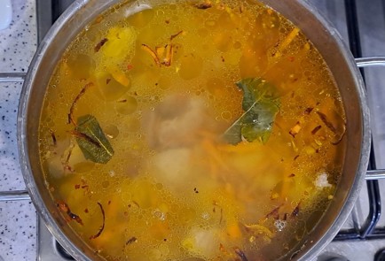 Фото шага рецепта Суп из свиной лопатки с макаронами и сладким перцем 186844 шаг 10  