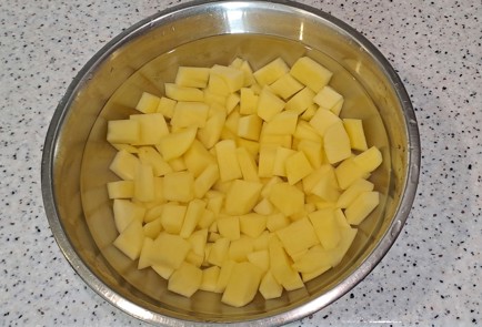 Фото шага рецепта Суп из свиной лопатки с макаронами и сладким перцем 186844 шаг 4  