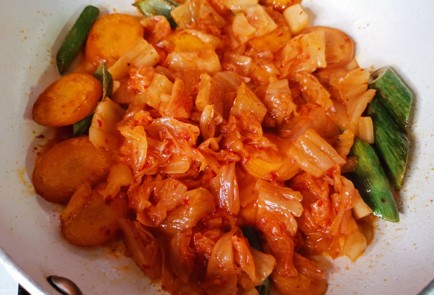 Фото шага рецепта Суп кимчи 189459 шаг 8  