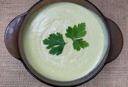 Фото шага рецепта Супкрем из зеленого горошка 189455 шаг 11  