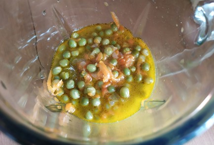 Фото шага рецепта Супкрем из зеленого горошка 189455 шаг 8  