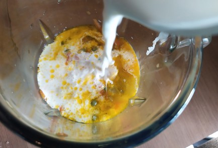 Фото шага рецепта Супкрем из зеленого горошка 189455 шаг 9  