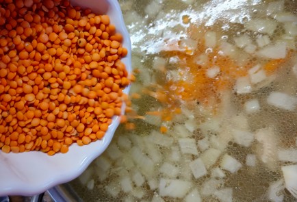 Фото шага рецепта Суп куриный с чечевицей и сливками 174831 шаг 11  