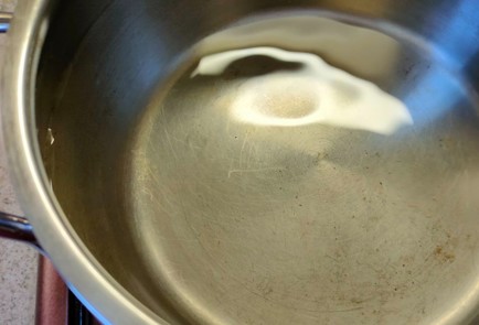 Фото шага рецепта Суппюре из сушеных лесных грибов 189132 шаг 2  