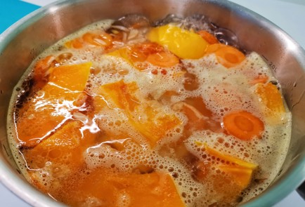 Фото шага рецепта Суппюре из тыквы с карри 140312 шаг 15  