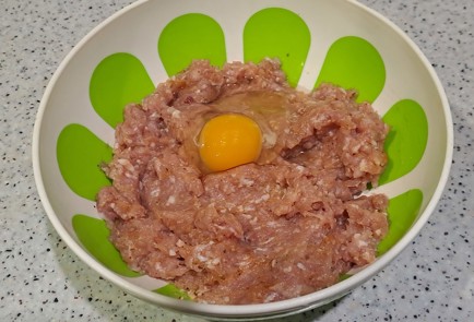 Фото шага рецепта Суп с фрикадельками на мясном бульоне 187037 шаг 9  