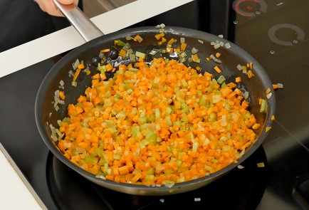 Фото шага рецепта Суп с фрикадельками 126549 шаг 7  