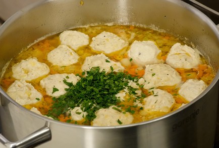 Фото шага рецепта Суп с фрикадельками 126549 шаг 9  