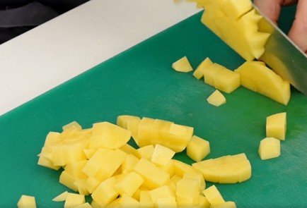 Фото шага рецепта Рыбный суп из консервов горбуши 126610 шаг 4  