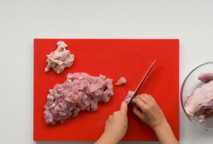 Фото шага рецепта Суп с курицей 151388 шаг 1  