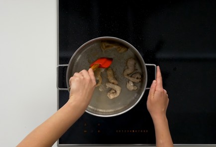 Фото шага рецепта Суп с курицей 151388 шаг 6  