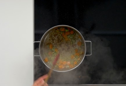 Фото шага рецепта Суп с курицей 151388 шаг 8  