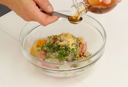 Фото шага рецепта Суп с вонтонами 125674 шаг 5  