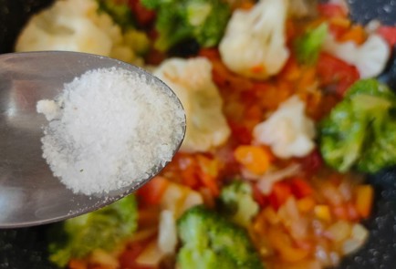 Фото шага рецепта Суп сливочный с овощами 187063 шаг 10