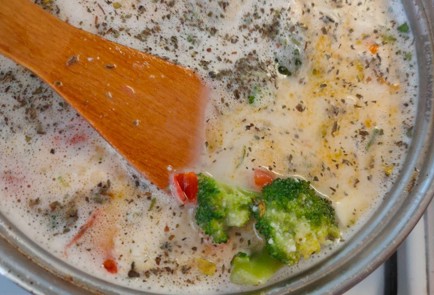 Фото шага рецепта Суп сливочный с овощами 187063 шаг 18