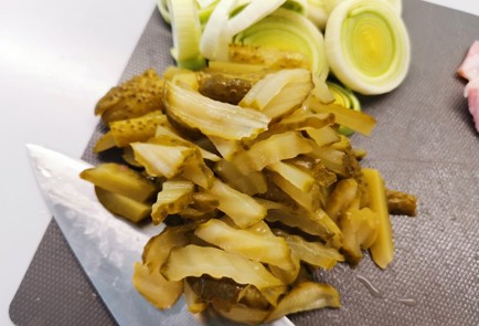 Фото шага рецепта Суп  солянка с курицей 175543 шаг 4  