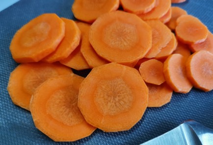 Фото шага рецепта Сушеные овощи 190792 шаг 1  