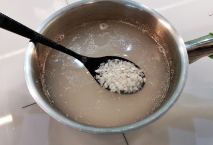 Фото шага рецепта Сушисалат 140449 шаг 6  