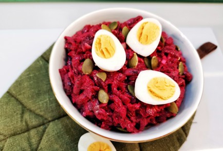 Фото шага рецепта Свекольночесночный салат 175512 шаг 11  