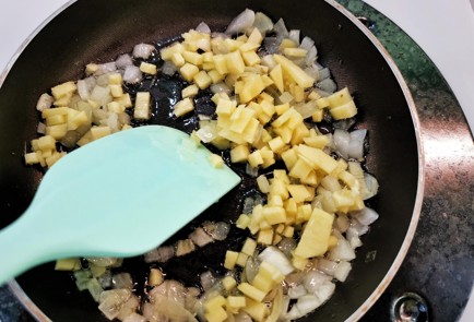 Фото шага рецепта Свекольный суппюре с имбирем 140168 шаг 9