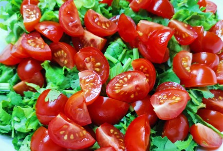 Фото шага рецепта Свежий салат 189885 шаг 8  