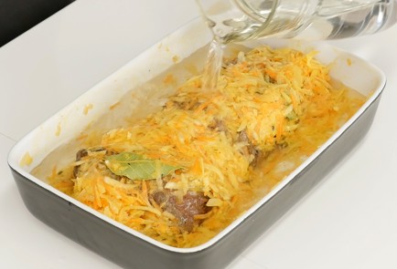 Фото шага рецепта Вырезка со сливками и кнедликами 92682 шаг 7  