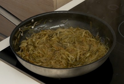 Фото шага рецепта Свиная корейка с томлеными огурцами 36679 шаг 3  