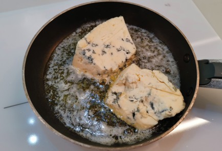 Фото шага рецепта Свиная корейка в соусе дорблю 186783 шаг 9  