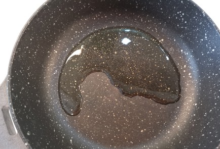 Фото шага рецепта Свиная корейка 188750 шаг 1  