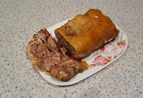 Фото шага рецепта Свиная рулька запеченная в духовке 189210 шаг 12  