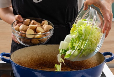 Фото шага рецепта Свиная шея в сидре 189030 шаг 8  