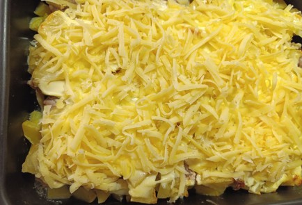 Фото шага рецепта Свиная вырезка пофранцузски с ананасами 190869 шаг 15  