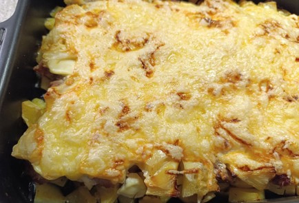 Фото шага рецепта Свиная вырезка пофранцузски с ананасами 190869 шаг 17  