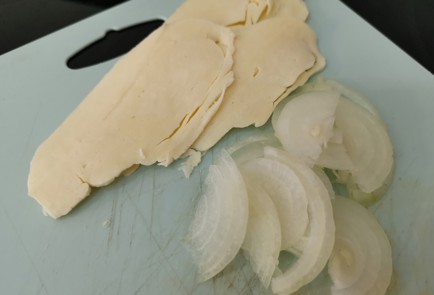 Фото шага рецепта Свиная вырезка пофранцузски 186393 шаг 1