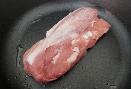 Фото шага рецепта Свиная вырезка пофранцузски 186393 шаг 5