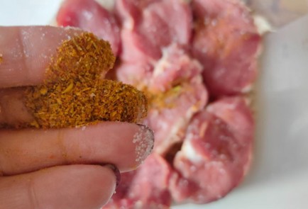 Фото шага рецепта Свиная вырезка с бататом 186992 шаг 7  