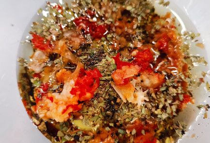 Фото шага рецепта Свиная вырезка запеченная с помидорами и сыром 151960 шаг 6  