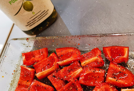 Фото шага рецепта Свиная вырезка запеченная со сладким перцем 151784 шаг 6  