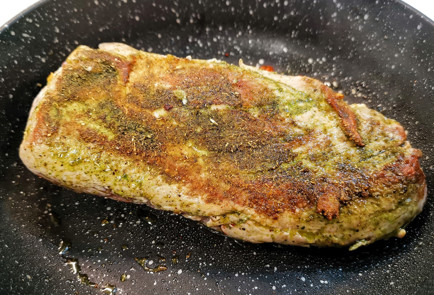 Фото шага рецепта Свиная вырезка запеченная со сладким перцем 151784 шаг 7  